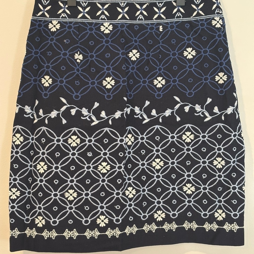 LOFT Navy and Black Embroidered Skirt - Picture 2 of 9